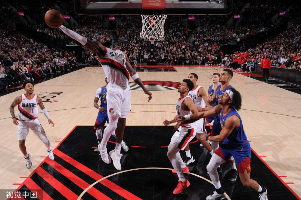 是令人瞩目 是令人瞩目