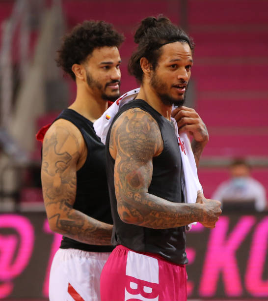 更成为了2 更成为了2