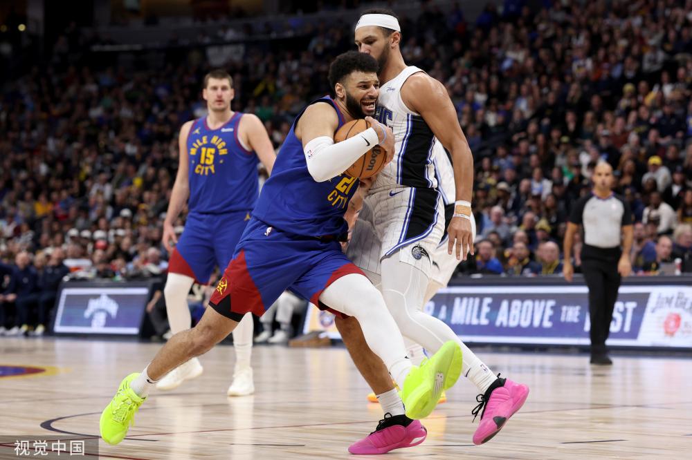 他们以年轻 他们以年轻